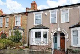 2 bedroom Terraced f...